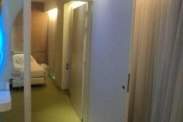 호텔 A Point Arezzo Park