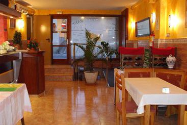 Hostal Blanes La Barca