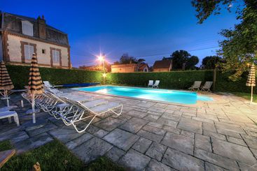 בית מלון כפרי Hôtels & Résidences La Closerie Cote Casino