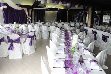 酒店 Hôtel Restaurant Caribou