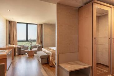 Отель Il Boscareto Resort & Spa