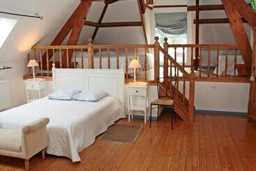 בית מלון כפרי La Ferme De La Sensée