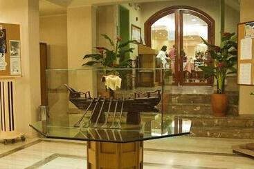 호텔 Odyssia Beach