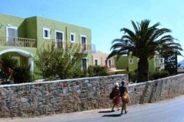 هتل Perla Apartments
