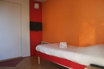 هتل Premiere Classe Dijon Sud  Marsannay