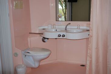 هتل Premiere Classe Epinal