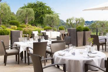 Royal Mougins Golf, Hotel & Spa De Luxe