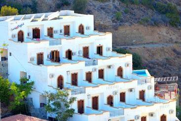 בית מלון כפרי Sunlight