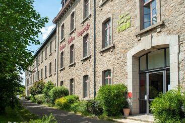 هتل Vacanceole  Le Duguesclin