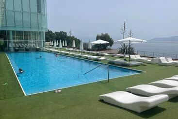 هتل Grand Novi Vinodolski Resort