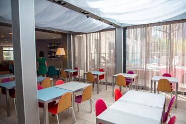 公寓式酒店  Appart Hôtel Clément Ader