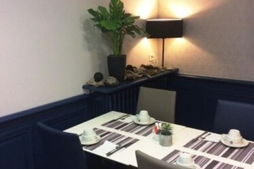 בית מלון כפרי Best Western Le Duguesclin Hôtel Restaurant