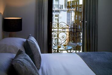 هتل Cheval Harrington Court At South Kensington