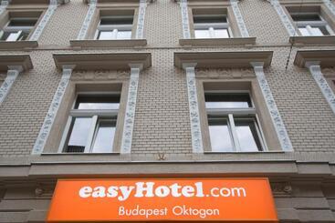 Easyhotel Budapest Oktogon