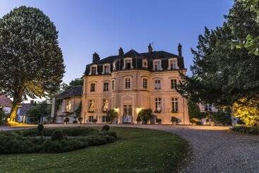 ホテル Chateau Clery
