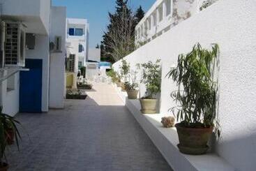 هتل Les Citronniers