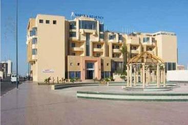 فندق Sahara Regency