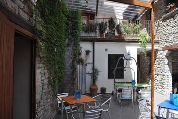 Skipass Hostal