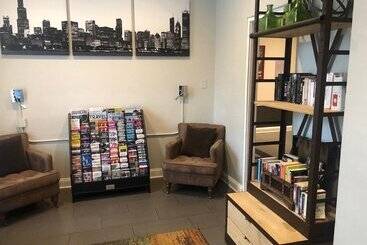 בית מלון כפרי Chicago Getaway Hostel