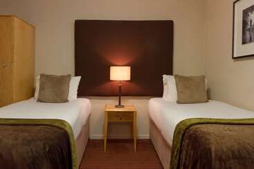 ホテル Denham Grove