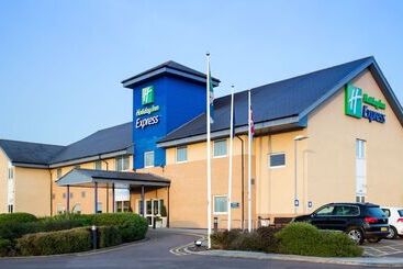 هتل Holiday Inn Express Braintree, An Ihg