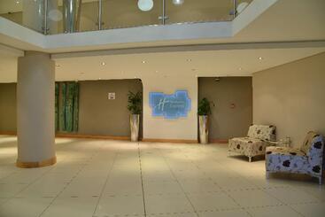 ホテル Holiday Inn Express Durban   Umhlanga, An Ihg