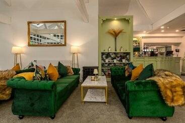 ホテル Sella Park Country House