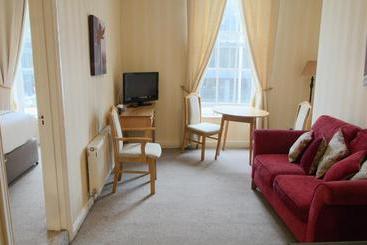 Latchfords Self Catering Apartments
