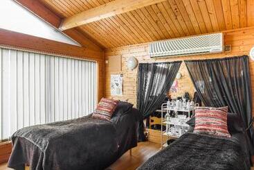 Pine Lake Resort
