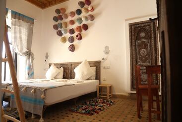 Riad Inna & Watersports Center