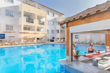 هتل آپارتمان Smy Santa Eulalia Algarve