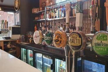 The Connaught Hotel Wolverhampton