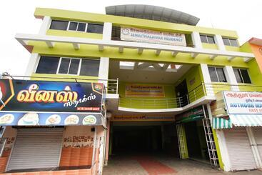 酒店 Spot On 60738 Senaithalaivar Residency