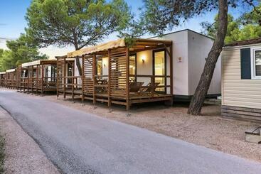 Сельский дом Mediteran Travel Mobile Homes Solaris