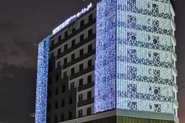 هتل Parkside Plaza Muscat