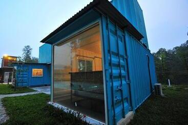 בית מלון כפרי Sarang By The Brook