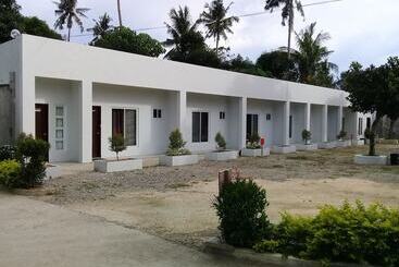 בית מלון כפרי Sergi S Resort And