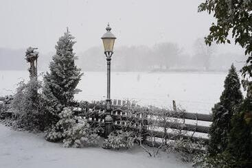 B&b Usselo Klein, Fijn En Uniek!