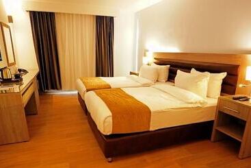 هتل Baity Boutique