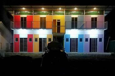 בית מלון כפרי Oyo 90312 Rainbow Guesthouse