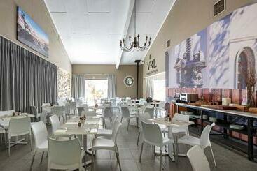 هتل Upington Inn