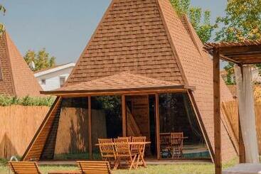 リゾートホテル Pyramid Sapanca