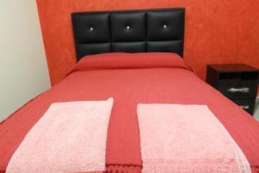 پانسیون Hostal El Paraiso