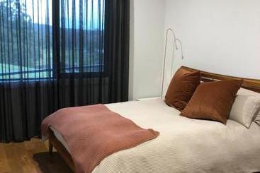 پانسیون Scotsdale Farm