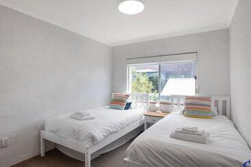 מלון דירות Sapphire Waters Unit 3