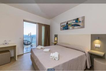 בית מלון כפרי Caramare