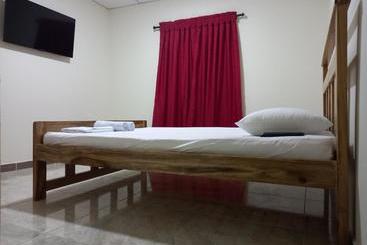 膳宿费 Ekolores Hostal   Parque Del Café   313 468 08 41