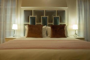 بنسيون If Not Why Not Guesthouse