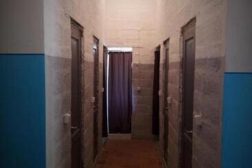 Tumanyan Bathhouse Hostel