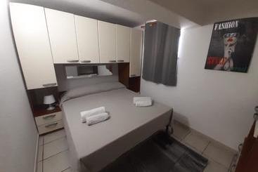 아파트호텔 Case Vacanze Flamingo